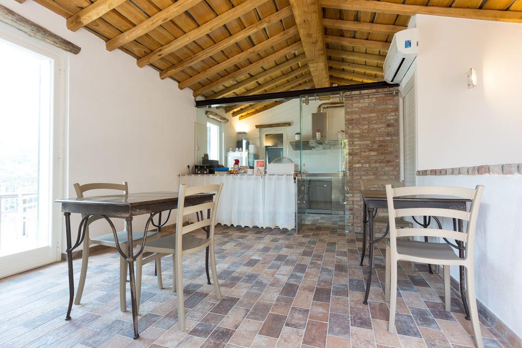 Rooms And Breakfast Casa Balin เรคโค ภายนอก รูปภาพ